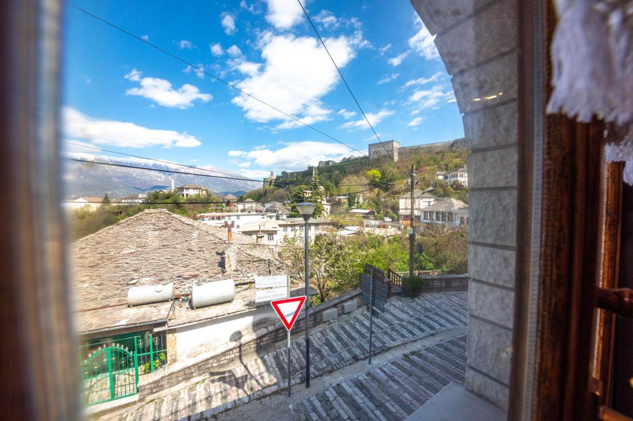 Bed And Breakfast Kotoni Gjirokastër Exterior foto