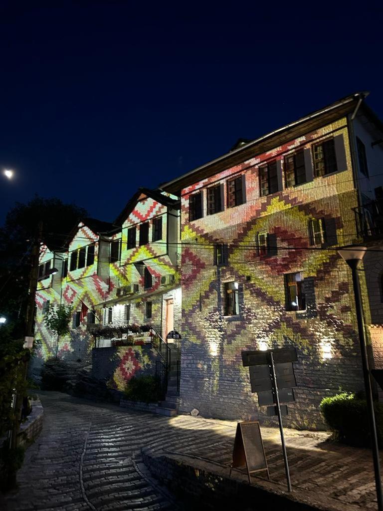 Bed And Breakfast Kotoni Gjirokastër Exterior foto