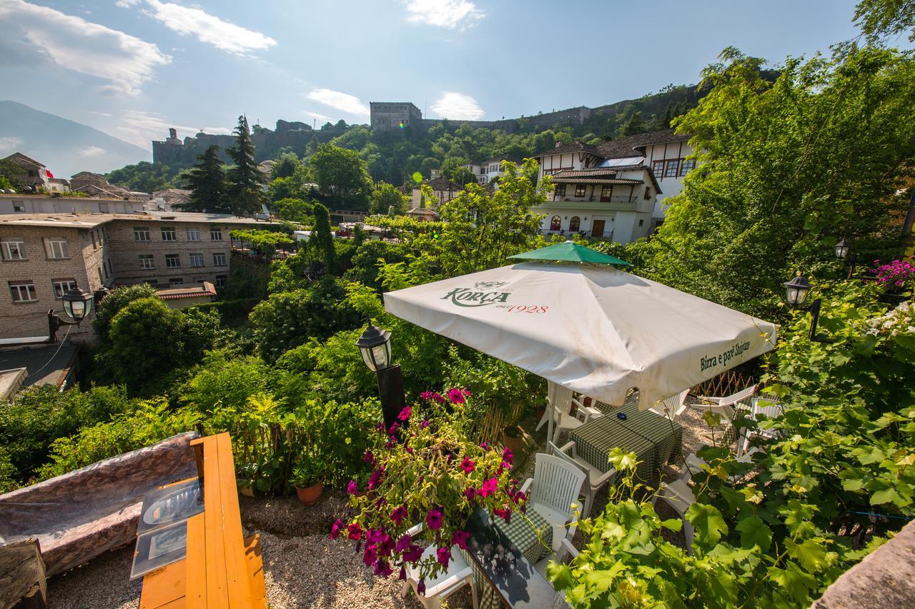 Bed And Breakfast Kotoni Gjirokastër Exterior foto